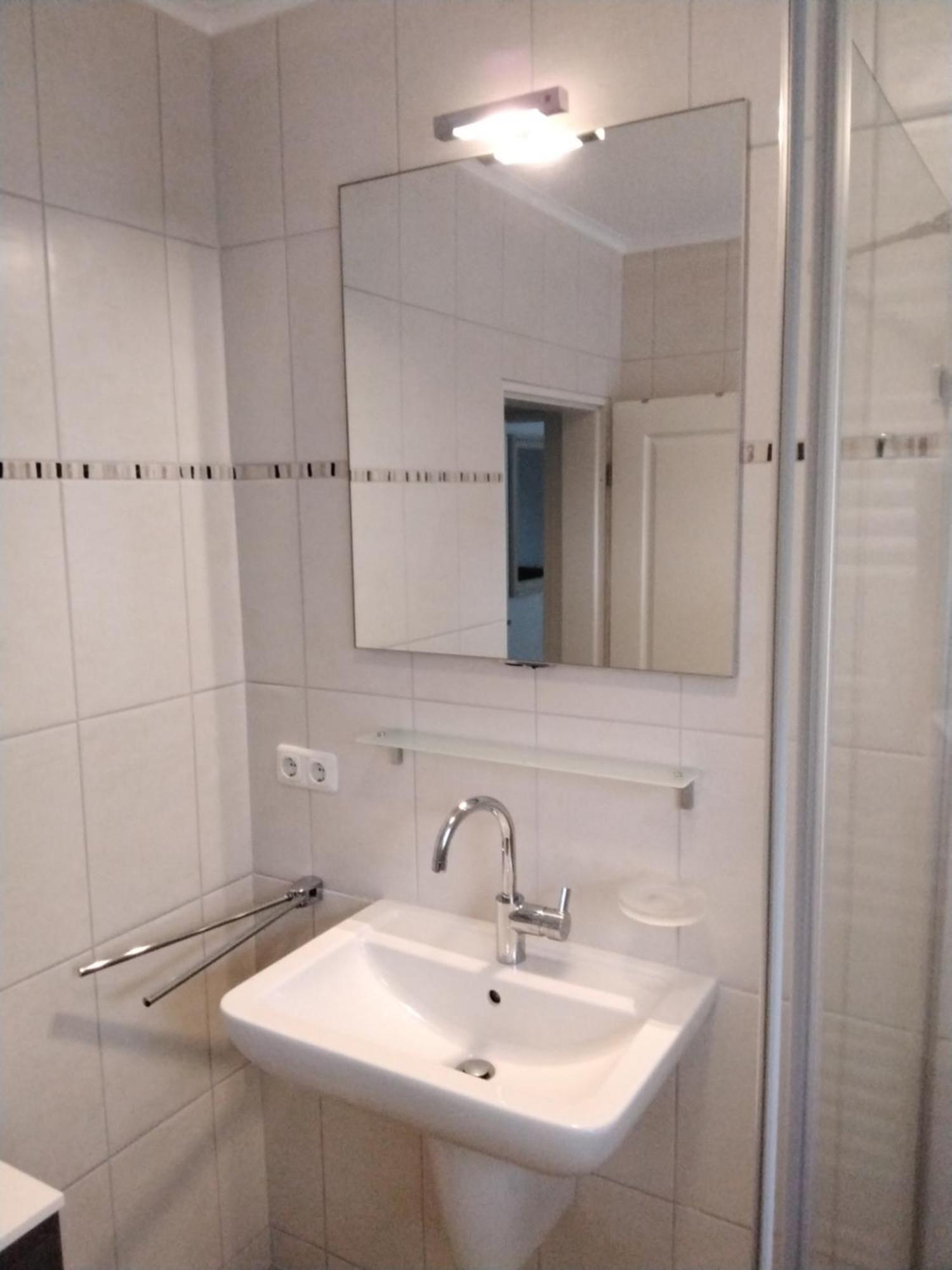 Ferienwohnung 1 Haus Neptun Erdgeschoss บือซุม ภายนอก รูปภาพ
